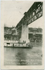 Skeena River rail crossing